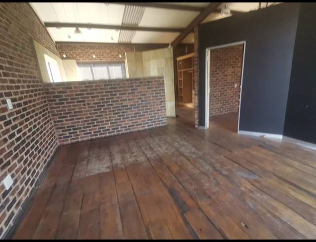 3 BEDROOM HOUSE FOR SALE IN GLENVISTA